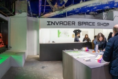 "Invader Space Station" exposition de Invader